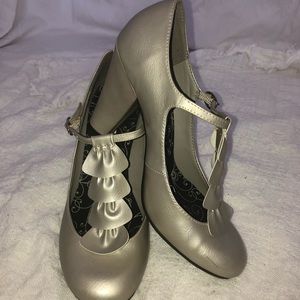 Champagne T Strap Pump